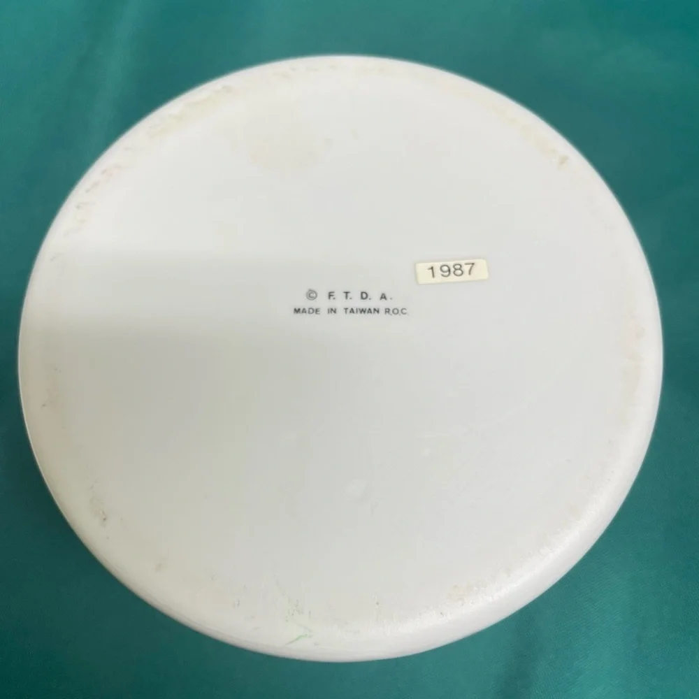 Trinket Box Heart Design White Porcelain